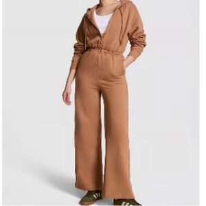 Victoria Secret Ivy Fleece jumpsuit (L)